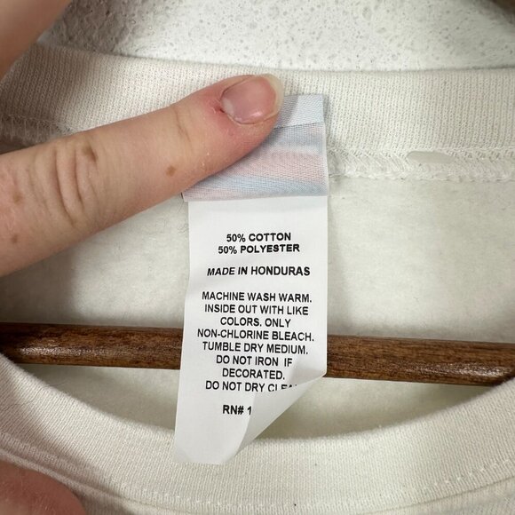 Junk Food Tees Adult Medium‎ ELF Graphic Crewneck Sweatshirt Christmas Holidays - Picture 4 of 5